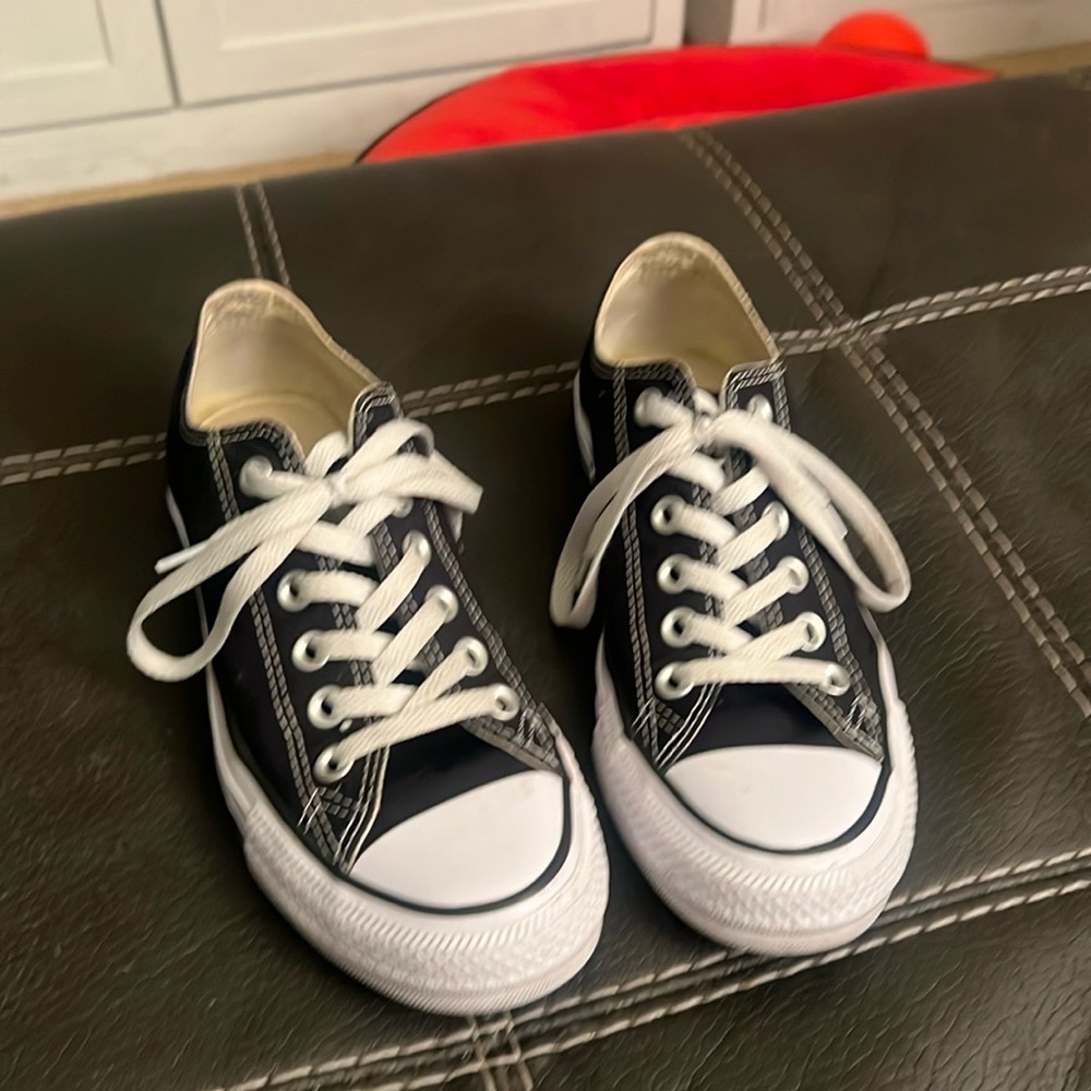 Converse, womens size 7, Black